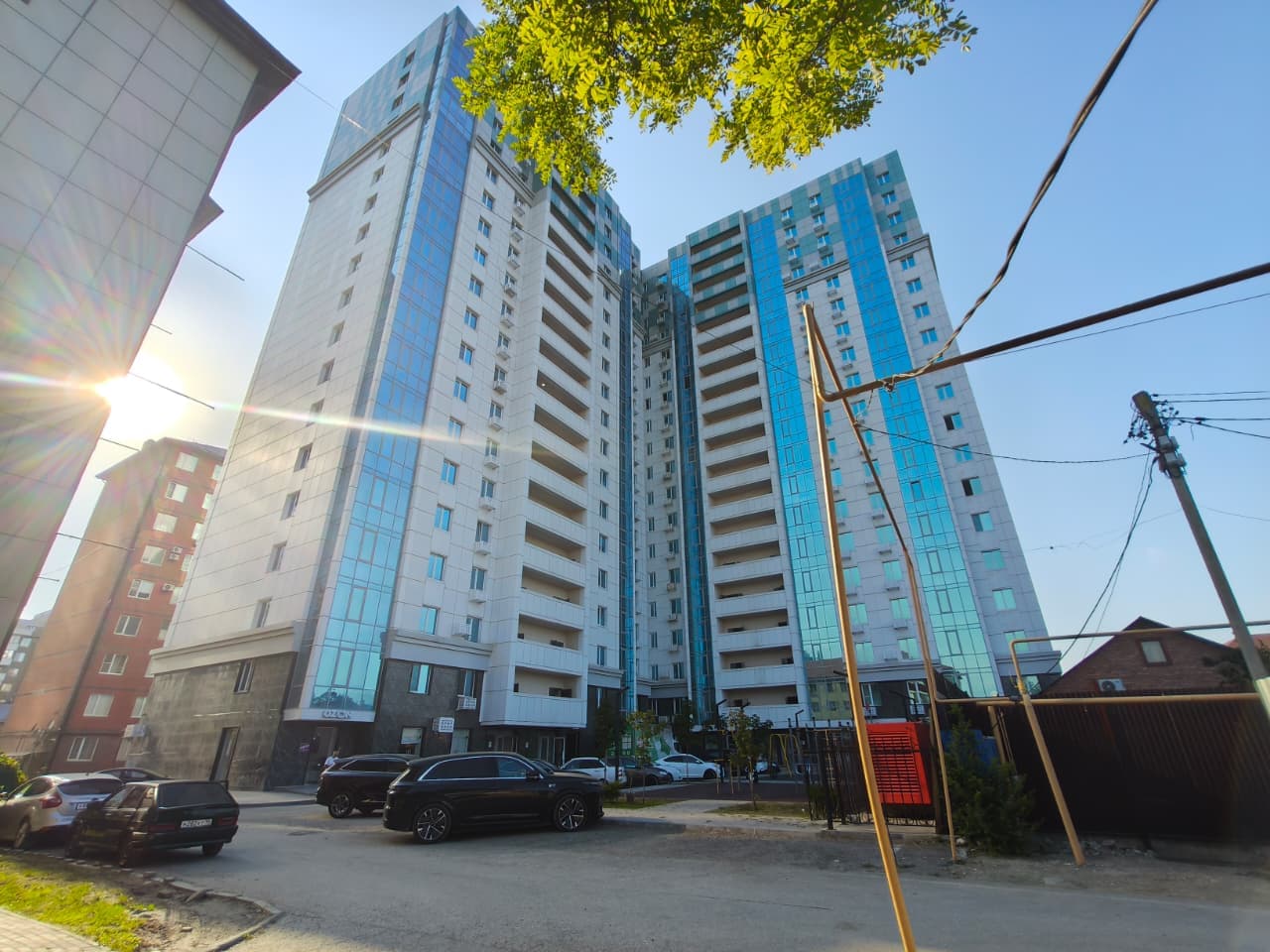 ЖК Кабардинская со стороны двора